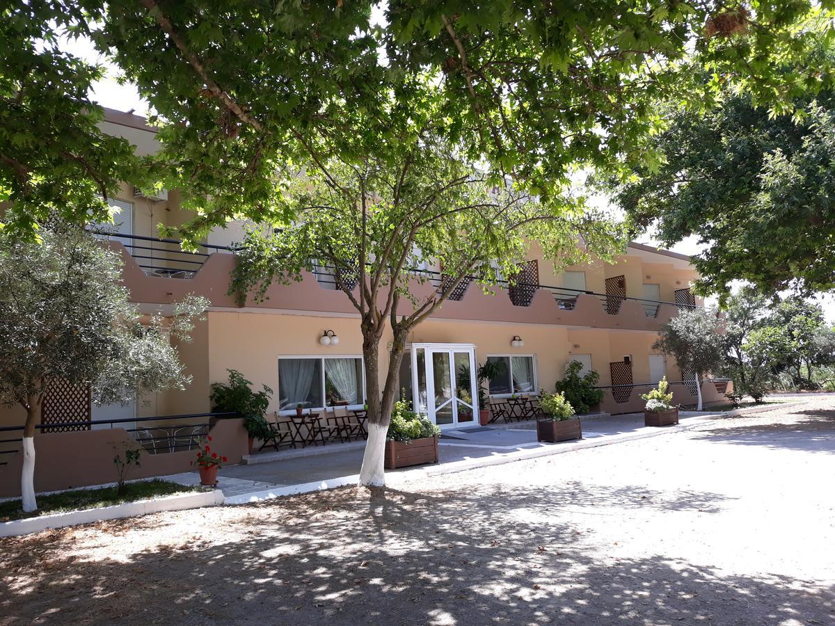 Hotel Isidora Loutros Exterior foto